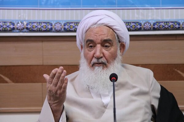 شهدا طلایه داران و جهادگران جهاد تبیین هستند