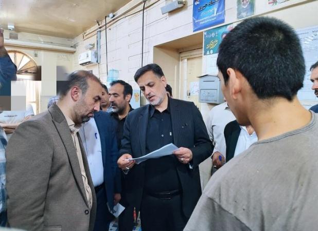 تعیین‌تکلیف فوری خودروهای توقیفی خمینی‌شهر با دستور دادستان اصفهان