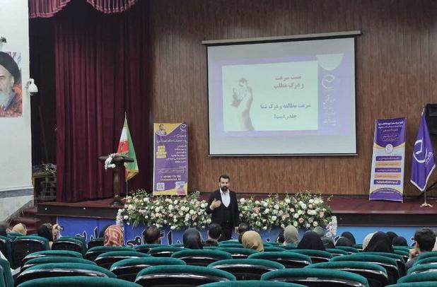 ضعف فرهنگ کتابخوانی ریشه بسیاری از آسیب‌های اجتماعی است