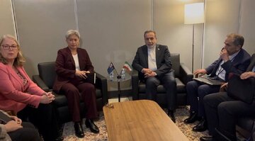دیدار نه چندان دوستانه عراقچی با همتای استرالیایی