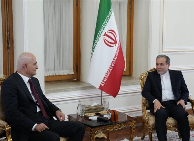 دیدار معاون نخست وزیر جمهوری آذربایجان با عراقچی