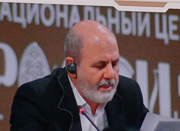 احمدیان: ایران بر استقلال هسته‌ای و حفظ چرخه سوخت اصرار دارد