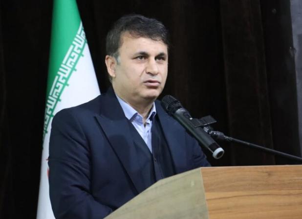 پیروی از منویات رهبری قطب‌ نمای مسیر دولت است