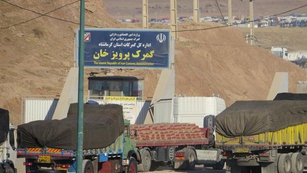 تردد ۱۰۹ هزار کامیون حامل کالاهای صادراتی از گمرکات مرزی کرمانشاه