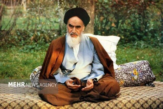 امام خمینی (ره) امید و علم را در نهضت اسلامی زنده کرد