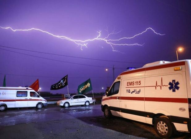 رضازاده: صاعقه‌زدگی در روستای مزرعه سردشت؛ ۳ نفر مصدوم شد