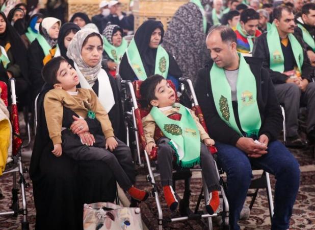 تشرف ۱۷۰۰ خانواده دارای معلول به حرم مطهر امام رضا(ع)