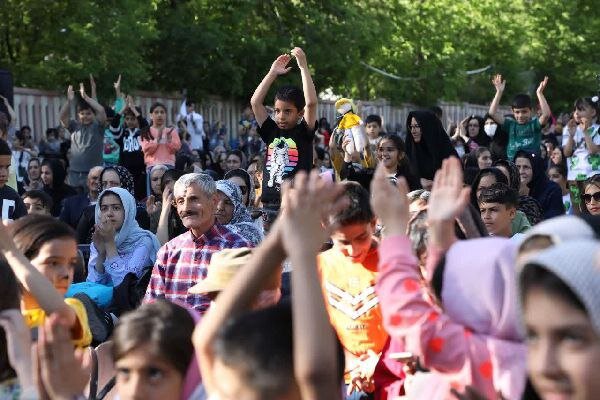 برگزاری جشن دهه کرامت در بام ایران