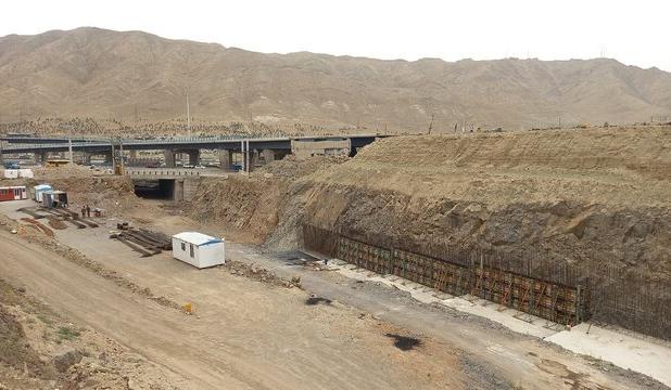 تفاهم شهرداری تهران با ورزشگاه تختی برای رفع معارض آزادراه شوشتری