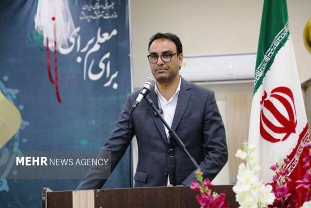 مدیریت هر مدرسه نسخه خاص خود را می‌طلبد