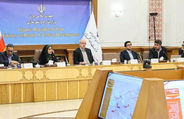 نخستین ستاد ملی «گذر مرز به مرز» به ریاست وزیر راه برگزار شد