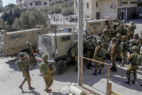 حملات «اسرائیل» با تانک و تک‌تیرانداز علیه صفوف انتظار در غزه