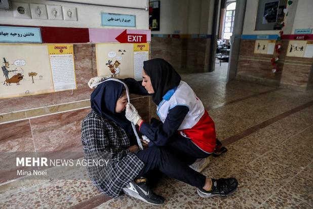 مانور زلزله در مدارس اصفهان با مشارکت ۹۸۰هزار دانش‌آموز برگزار می‌شود