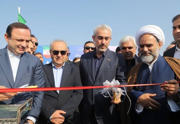 افتتاح کریدور شهدای اقتدار منطقه آزاد ارس با حضور وزیر اقتصاد و امور دارایی