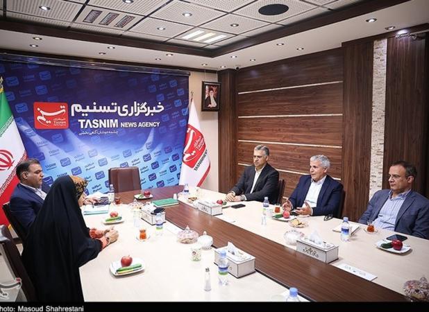 فرش ایرانی با دست خودمان زمین‌گیر شد؛ نه با تحریم