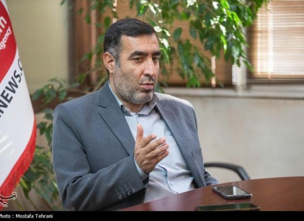 جوادی: بازی‌های استقلال و پرسپولیس باید در تختی برگزار شود