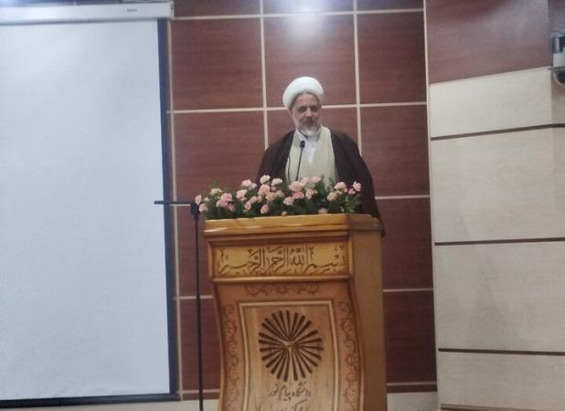 رحیمی: دانشگاه‌ها باید نورانیت علمی و اخلاقی داشته باشند