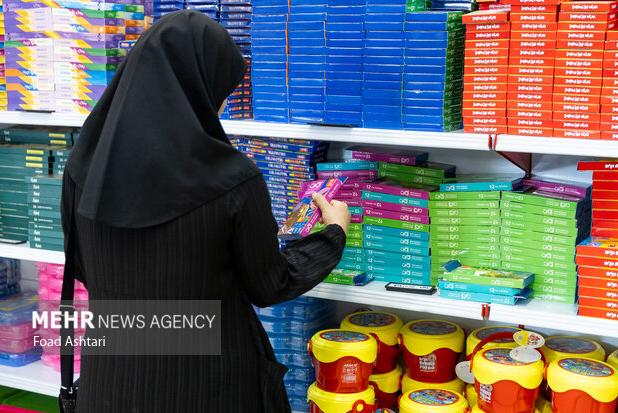 بازار نوشت‌افزار در چنگال محتوای نامناسب