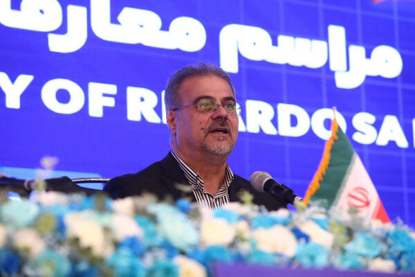 نظری جویباری: کمک می کنیم تا ساپینتو طلبش از فوتبال ایران را بگیرد!