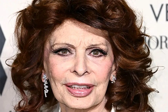 تصویری گرم و نایاب از کریسمس خانوادگی سوفیا لورن در رم