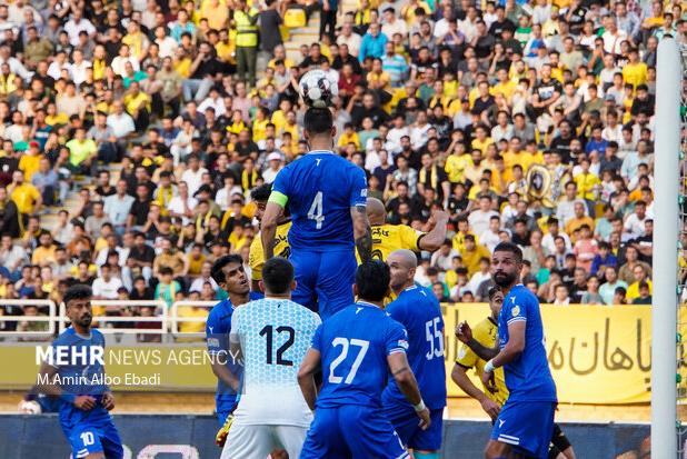 از «بی‌تاثیرترین» سه امتیاز پرسپولیس تا پایان تلخ فصل سیاه استقلال