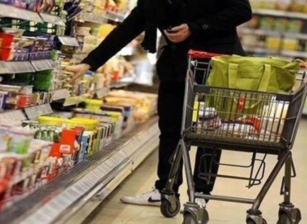 امام جمعه چمران: رهاشدگی بازار به روحیه مردم صدمه می‌زند