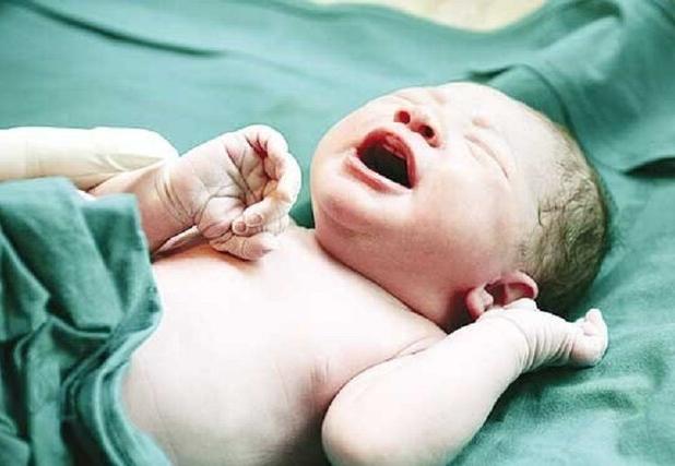 تولد بیش از ۳۰۰۰ نوزاد در یک بیمارستان بجنورد