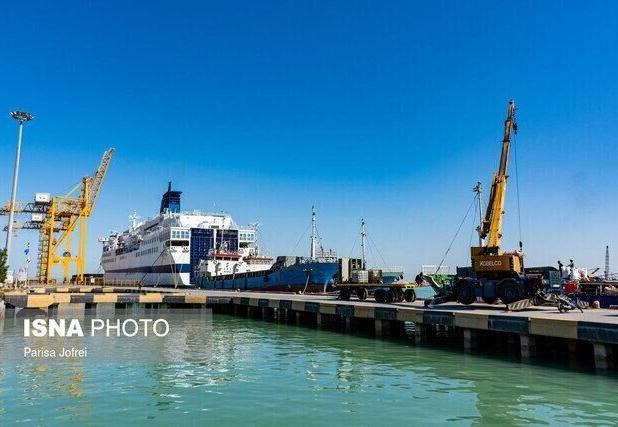 رشد عملیات تخلیه و بارگیری، صادرات و ترانزیت کالا در مجتمع بندری انزلی