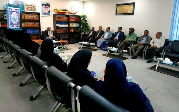 نمایشگاه کتاب از جلوه‌های فاخر فرهنگ هرمزگان‌ است