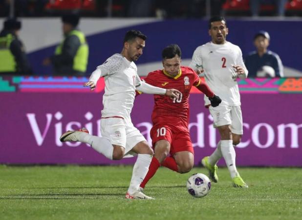 درخشان: ایران از امارات برتر است اما مراقب باشیم غافلگیر نشویم