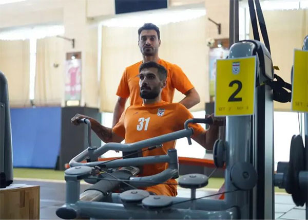 ترفند استقلال برای سُر نخوردن عارف آقاسی