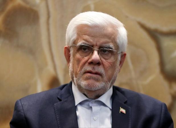 عارف: عقب‌ماندگی سلامت الکترونیک باید جبران شود