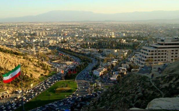 افزایش سهم خودروهای شخصی در آلودگی هوای شیراز/ طرح معاینه فنی در تمام شهر اجرا می‌شود