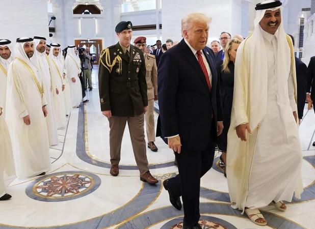 کاخ سفید: «ترامپ» توافقنامه ۱.۲ تریلیون دلاری با قطر امضا کرد