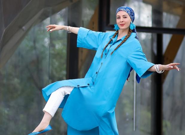 بازیگر لیسانسه‌ها با ژستی عجیب در اینستاگرام ظاهر شد!