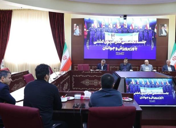 تشریح وضعیت صدور ویزای آمریکا برای کشتی‌گیران در جلسه وزارت ورزش