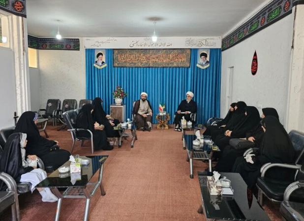 بانوان مروجان اصلی ارزش‌های دینی و سبک زندگی اسلامی هستند