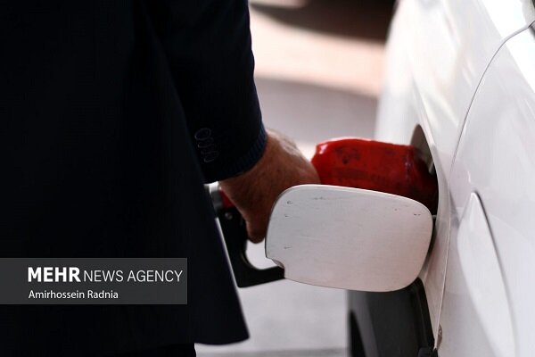 آغاز عرضه بنزین سوپر وارداتی از فردا