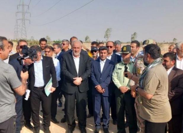 بازدید وزیر نیرو از سد میمه دهلران