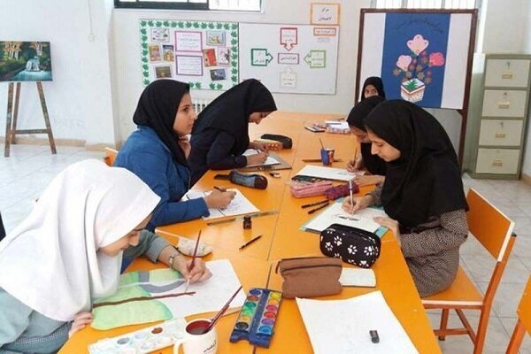 لزوم توجه به کارآفرینی و اوقات فراغت دختران