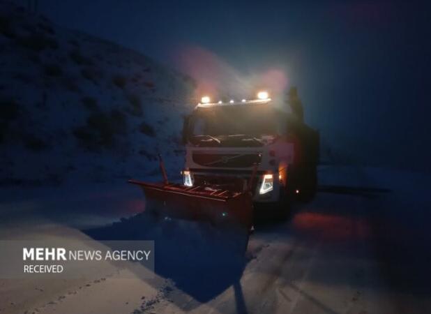 محور ارتباطی تکاب – شاهین‌دژ به دلیل کولاک مسدود شد