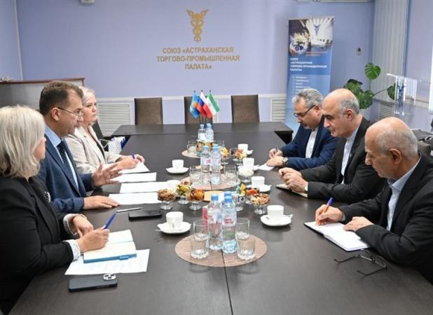 تاکید سرکنسول ایران بر راه‌اندازی خط پروازی آستراخان–رشت