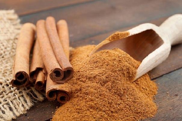 زیاد دارچین نخورید؛ داروهایتان بی اثر می‌شود!