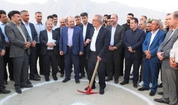 کلنگ زنی مجموعه بزرگ نمایندگی خودروهای سنگین و سبک در گچساران