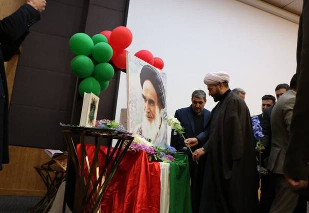 فرماندار خوی: دانش‌آموزان، علم، اخلاق و شور انقلاب را با هم بیاموزند