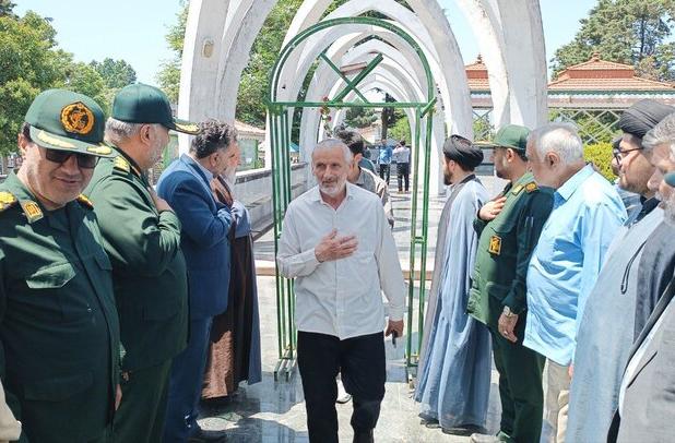 اعزام کاروان ۲۰ نفره پیاده‌روی آستارا به سمت مرقد امام خمینی (ره)