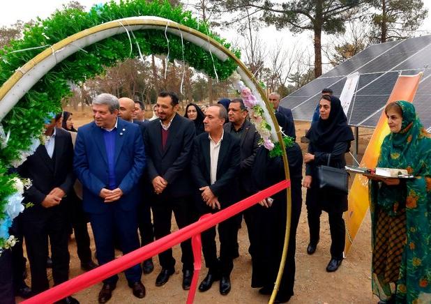 افتتاح ۶۰۰ کیلووات نیروگاه خورشیدی ویژه معلولان در یزد