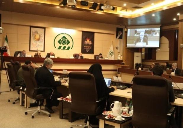 شورای شهر شیراز نباید از مسیر اصلی خدمت به مردم منحرف شود/ تخریب سیستماتیک اعتماد مردم را نشانه رفته است