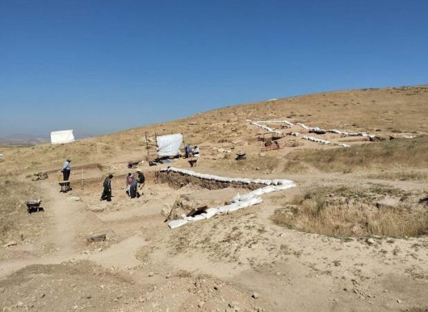 کشف یک بنا در کاوش باستان‌شناسی محوطه «دیگه‌ور» گرمی