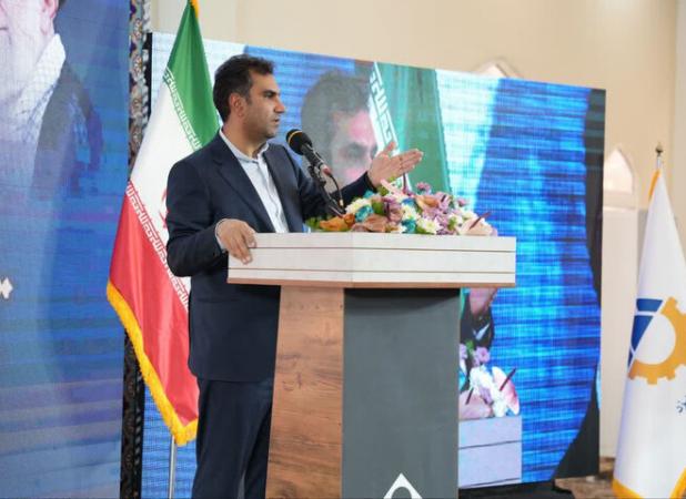 معادن باید منشأ تحولات اجتماعی و عمرانی در منطقه میزبان باشند